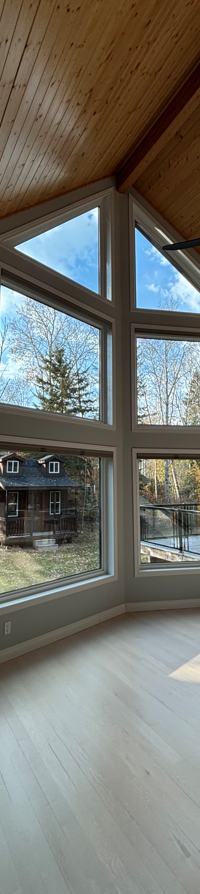 Lakeside Home Rakehead Windows